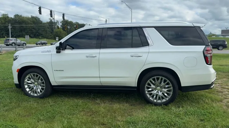 2024 Chevrolet Tahoe - view 40