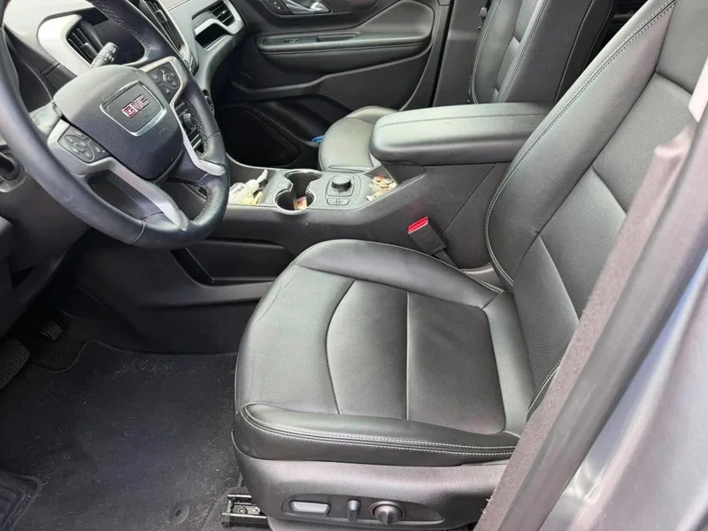 2024 GMC Terrain SLT, photo 9