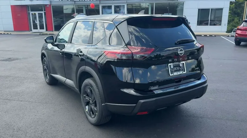 2026 Nissan Rogue SV, photo 36