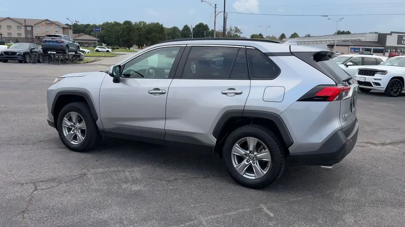 2024 Toyota RAV4 XLE, photo 36