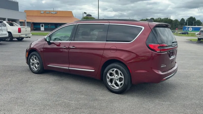 2023 Chrysler Pacifica Limited, photo 38