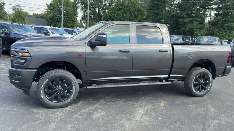 2026 Ram 2500 Black Express, photo 59