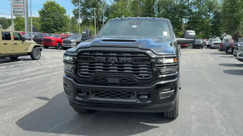 2026 Ram 2500 Black Express, photo 59