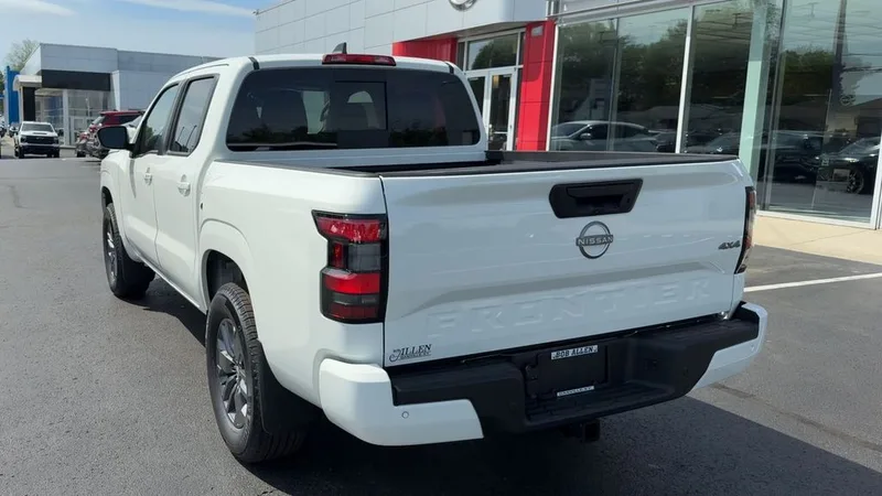 2026 Nissan Frontier SV, photo 35