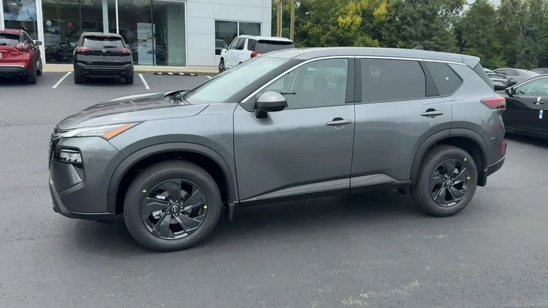 2026 Nissan Rogue SV, photo 34