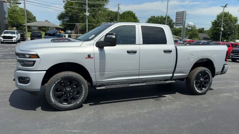 2026 Ram 2500 Black Express, photo 60