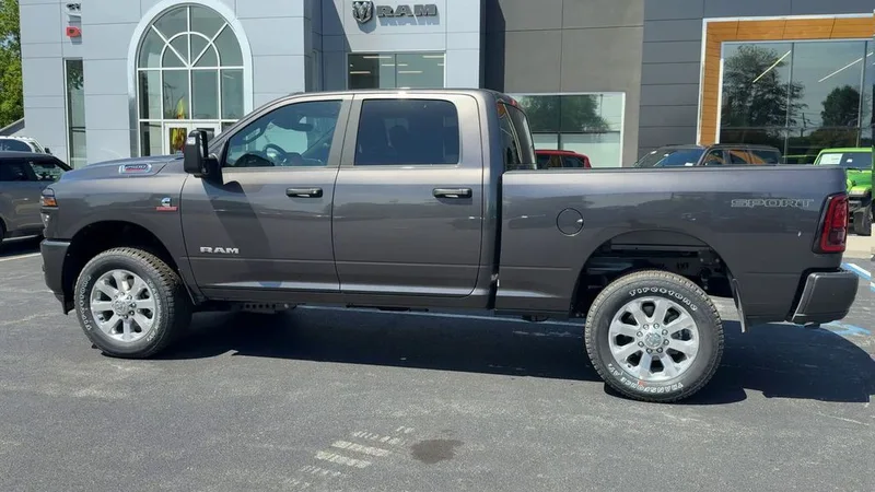 2026 Ram 2500 Big Horn, photo 61
