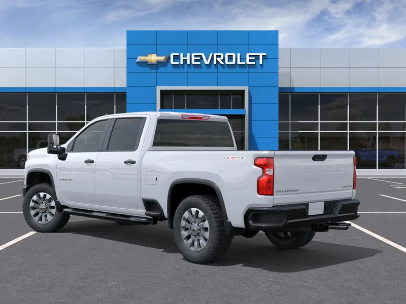 2026 Chevrolet Silverado 2500HD Custom, photo 3