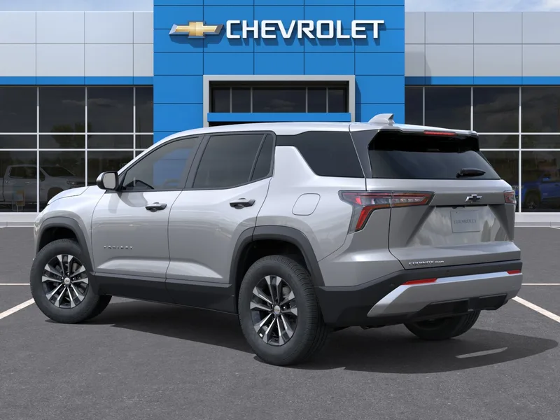 2027 Chevrolet Equinox LT, photo 3