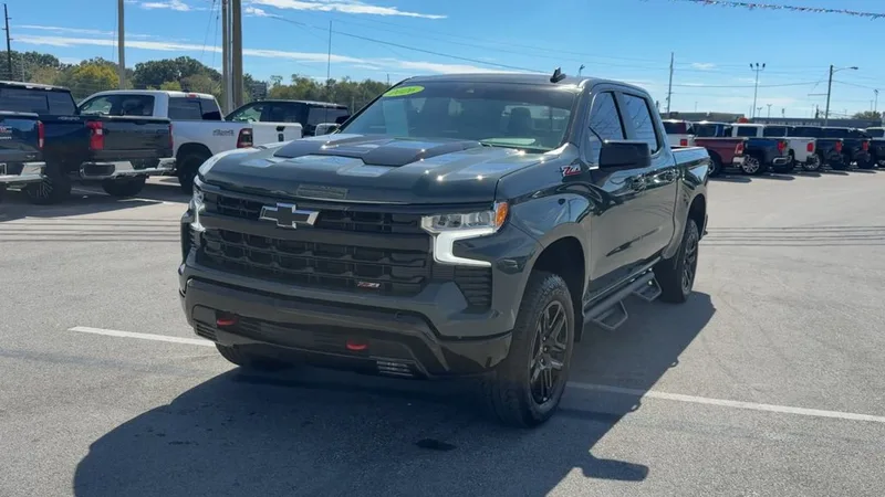 2026 Chevrolet Silverado 1500 LT Trail Boss, photo 2
